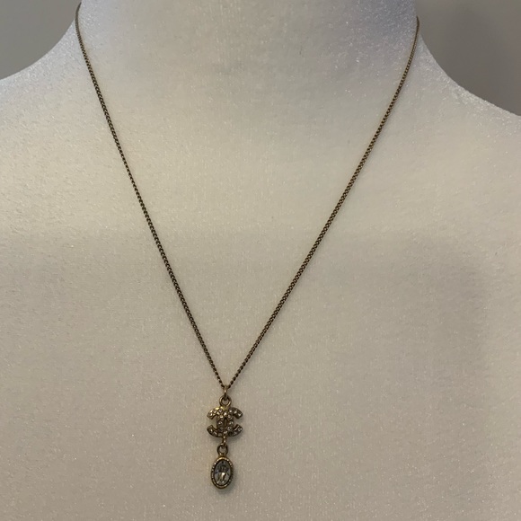 Chanel Gold Tone Crystal Drop Necklace, in original box, with Chanel ribbon - Picture 2 of 3